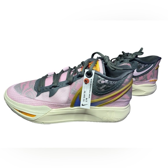 Nike Kyrie 8 All Star - Picture 5 of 7